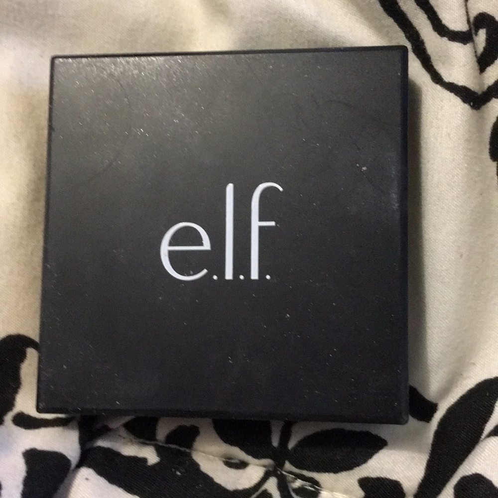 Elf eyeshadow quad in seaside sweetie